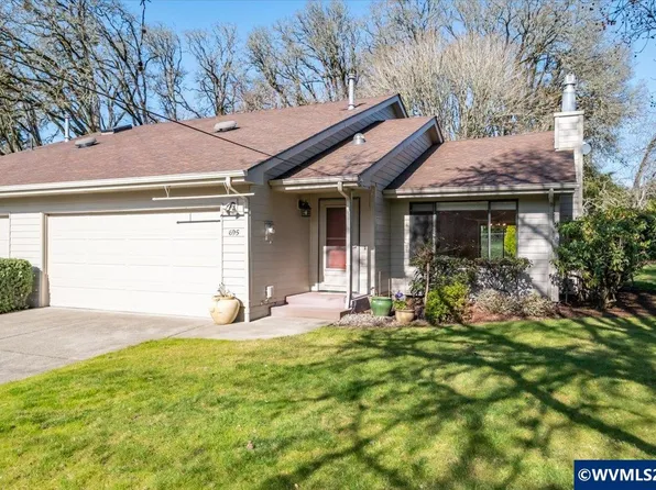 695 Fairview Ave SE, Salem, OR 97302