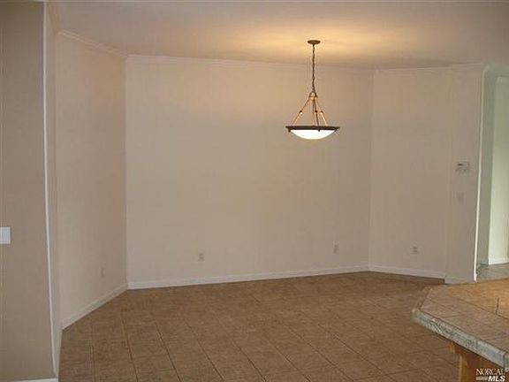 4th image of 3170 Van Housen Dr