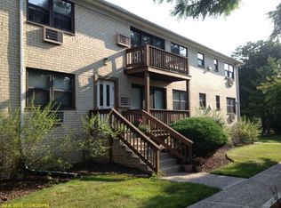 130 Sneden Pl W, Spring Valley, NY 10977