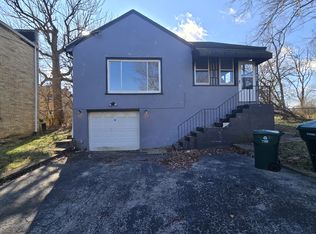 1147 Towne St, Cincinnati, OH 45216