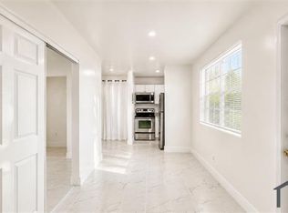 6950 NW 8th Ave APT 4, Miami, FL 33150