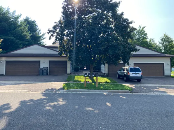 1229 Glades Dr S #29, Altoona, WI 54720