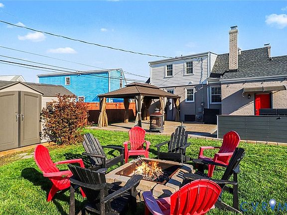 3rd image of 2315 Williamsburg Rd