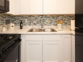 Executive House, East Orange, NJ 07017