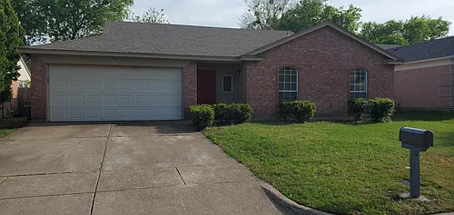 612 Nightshade Dr Photo 1