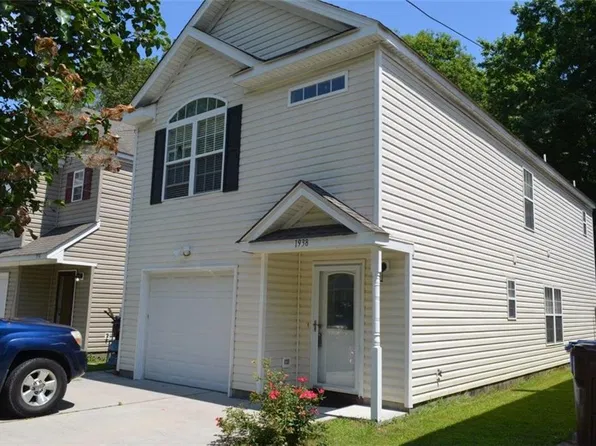 1938 Engle Ave, Chesapeake, VA 23320