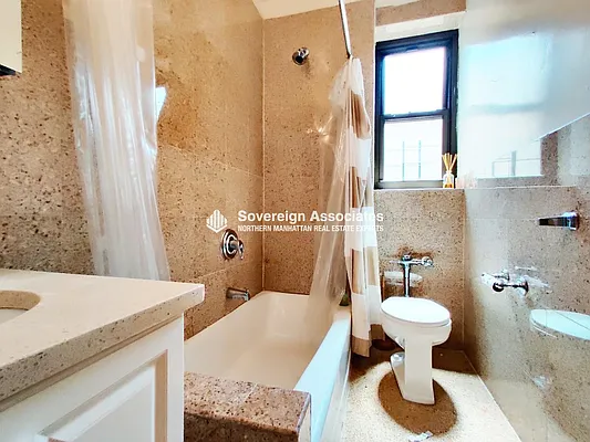 Rented by Sovereign Associates | media 2