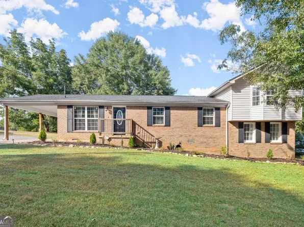 4011 Harmony Cir, Gainesville, GA 30507