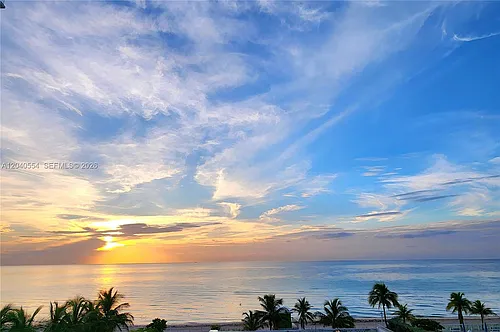 2030 S Ocean Dr Photo 1