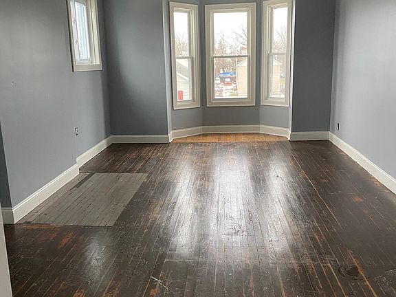 5th image of 1131 West St