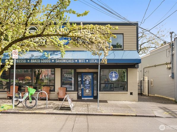 5706 35th Ave NE, Seattle, WA 98105