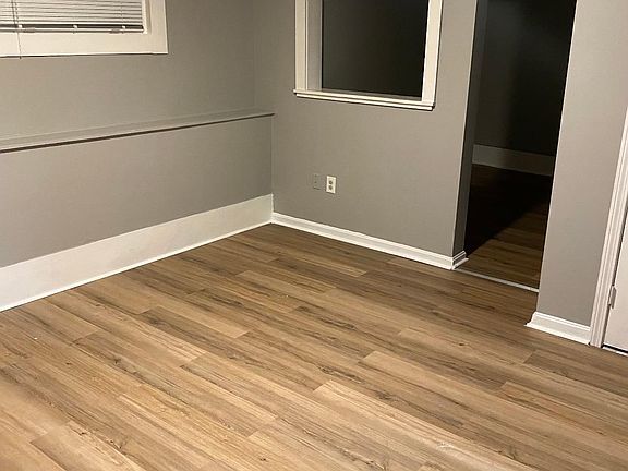 5th image of 599 Clarendon Ave #1