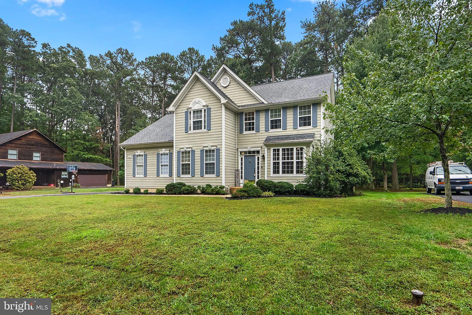 14605 Honeysuckle Way photo 1