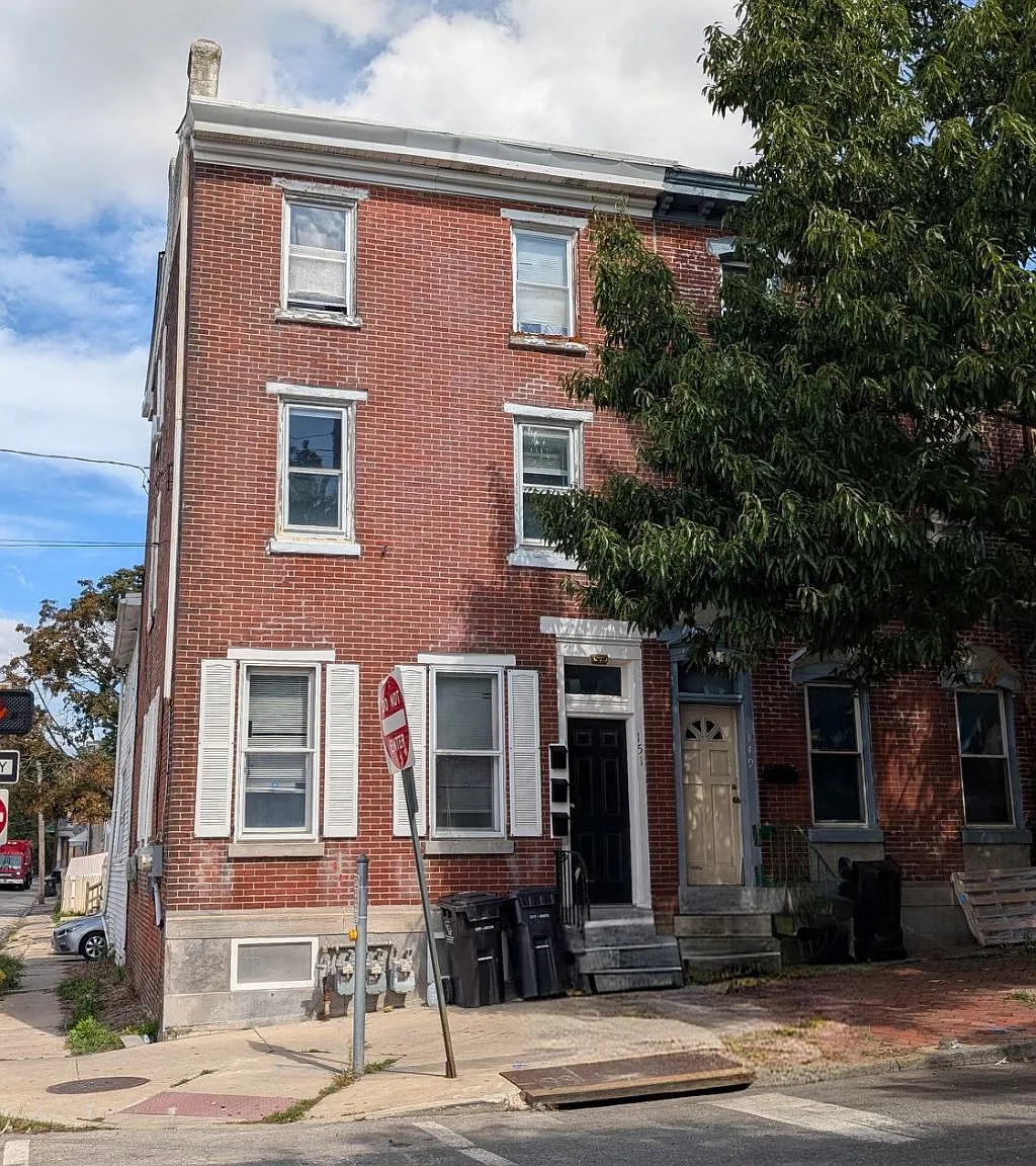 1 bed, 1.0 bath, 1100 sqft, $1,100 — Photo 1