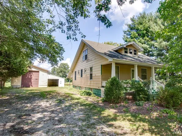 13554 Cannedy Rd, Carlinville, IL 62626