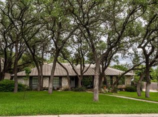 403 Timber Ridge Dr, Kerrville, TX 78028