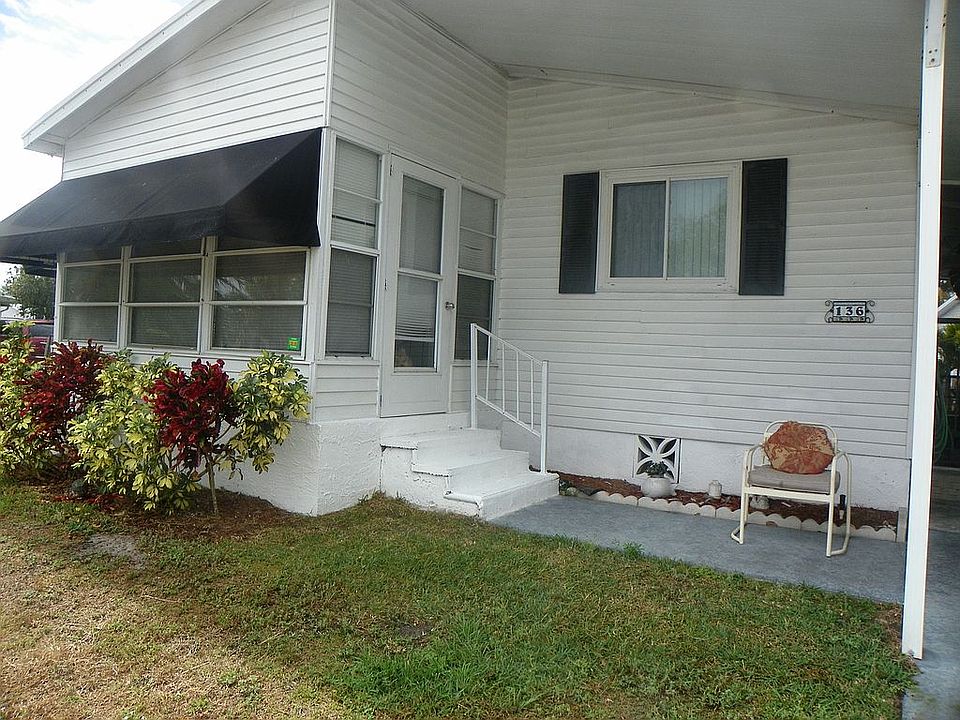 1st image of 136 Bimini Cay Cir