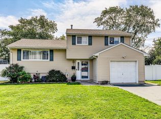 6 Roland Pl, Hazlet, NJ 07730