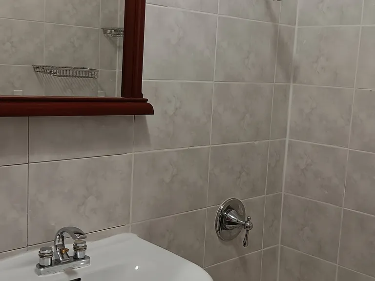 1811 Wallace Ave — Photo 21