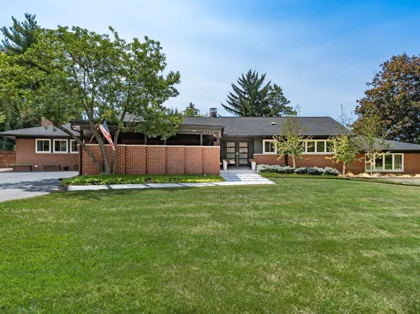 2766 S Dorchester Rd, Columbus, OH 43221