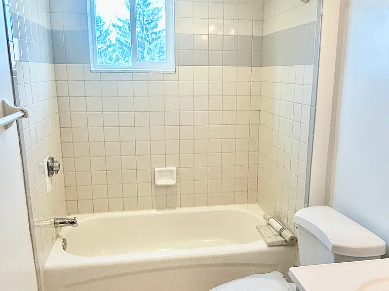 132 Cohassett St — Photo 8