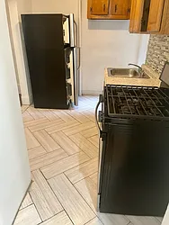 Rented by Alexander Bilu, LREB