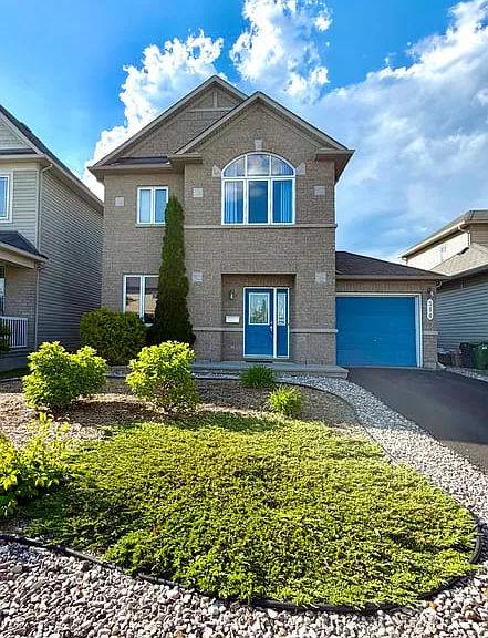 314 Oakcrest Way — Photo 1
