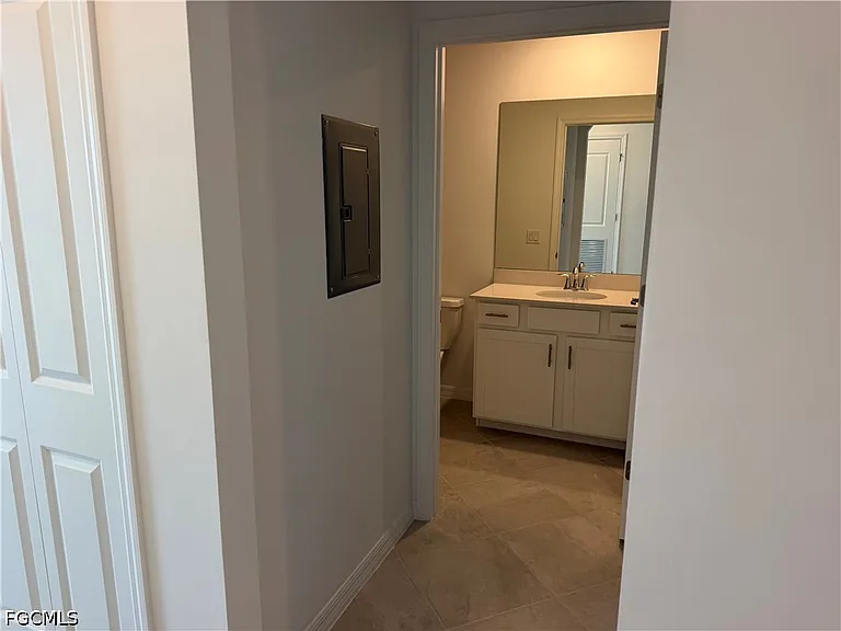 18411 Copperhead Ct N #332 — Photo 10
