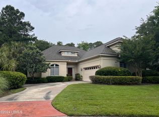 16 Manor Court Ln, Hilton Head Island, SC 29926