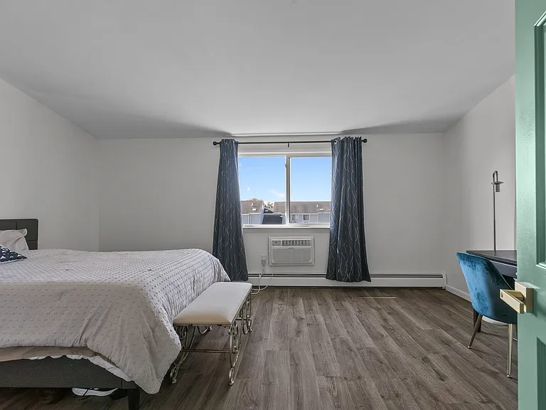 66 Girard Ave #324 — Photo 17