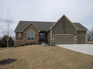 5327 Noland Rd, Shawnee, KS 66216
