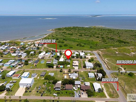 4th image of 313 Beach Dr