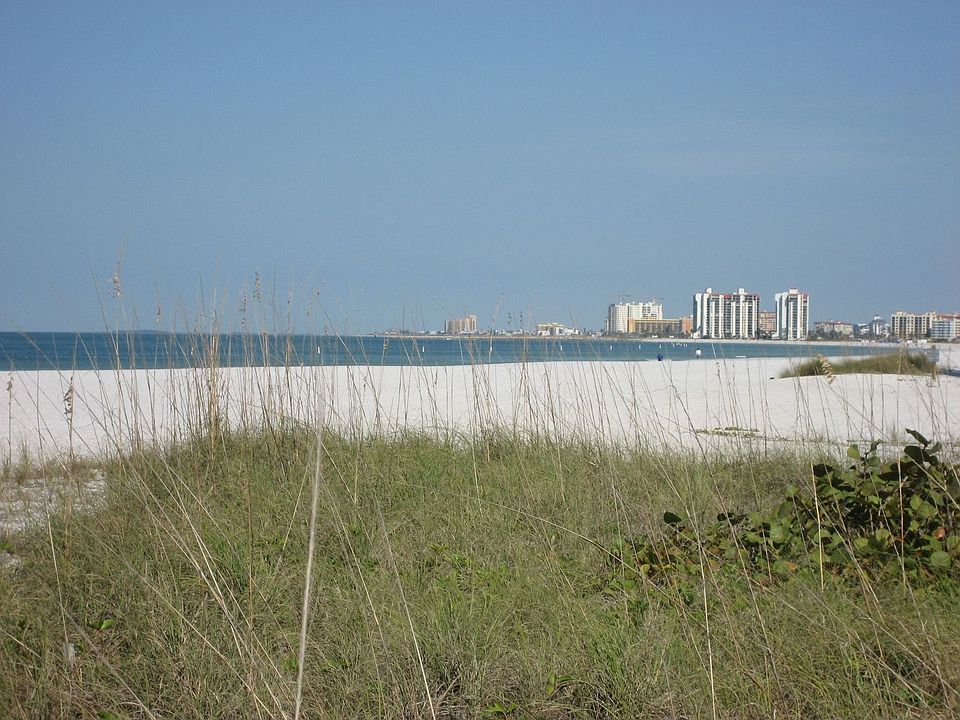 The beach at Sand Key