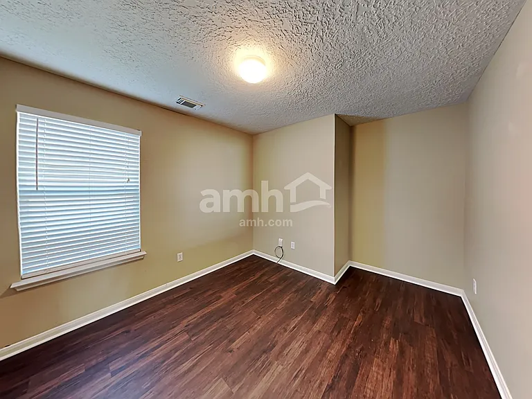 29231 Legends Green Dr — Photo 8