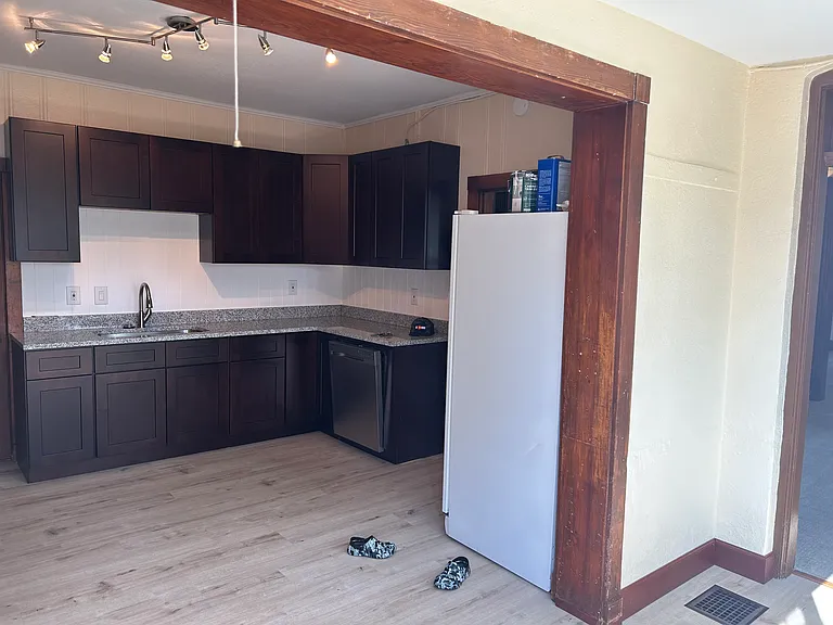 3923 Sheridan Blvd — Photo 1
