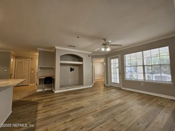 3591 KERNAN Boulevard S #705, Jacksonville, FL 32224