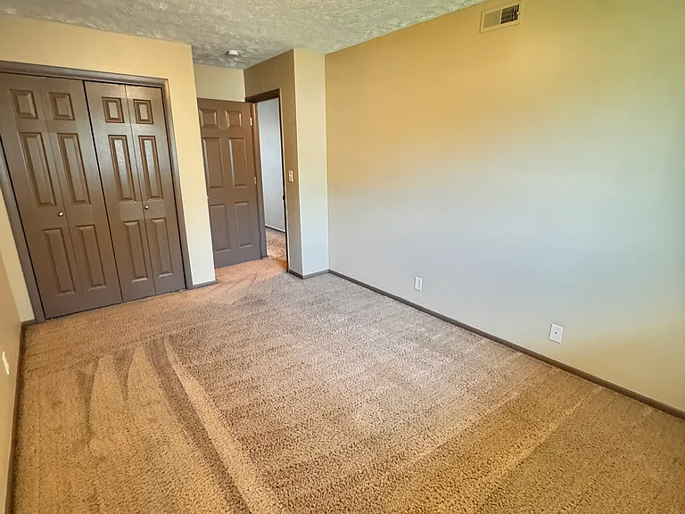 1825 Knox St #10 — Photo 11