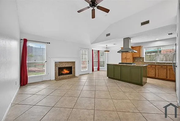 1035 Cascade Creek Dr — Photo 7