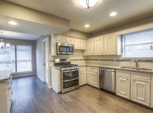 1726 Creekside Dr, Sugar Land, TX 77478