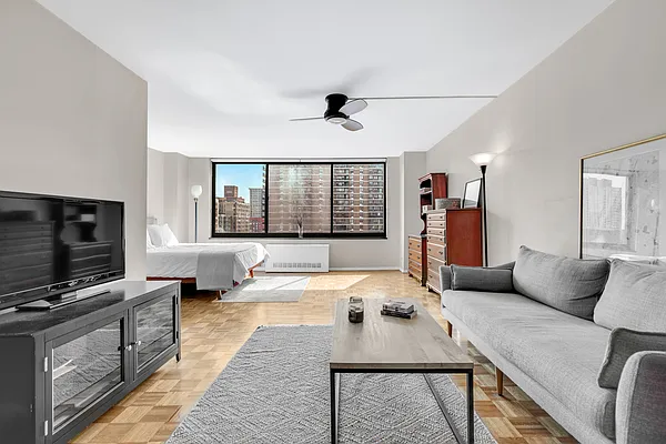 Rented by Douglas Elliman | media 18