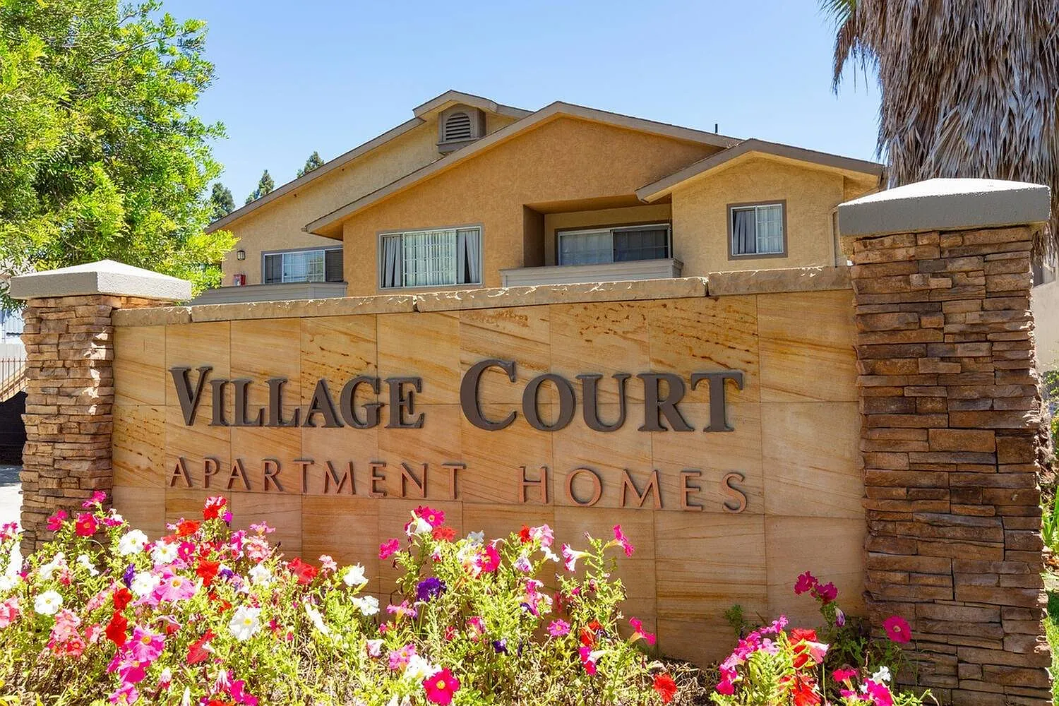 Elan Village Court — Photo 1