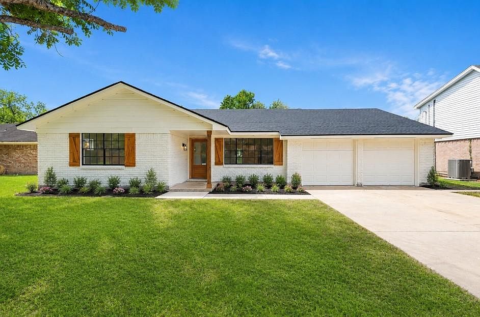 1st image of 104 Oriole Ln