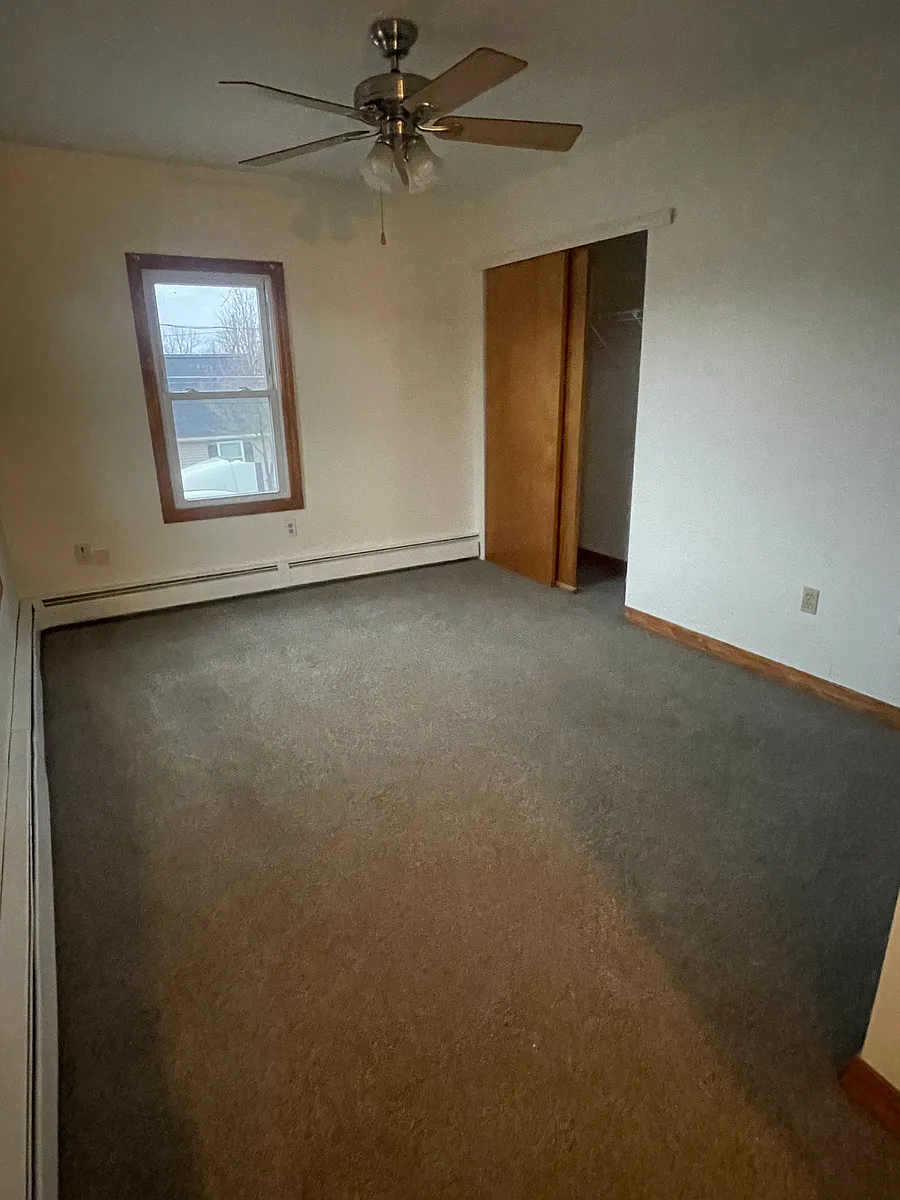 Building Photo - 21 Summer St #B