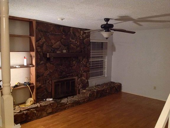 5th image of 1704 Willow Ln