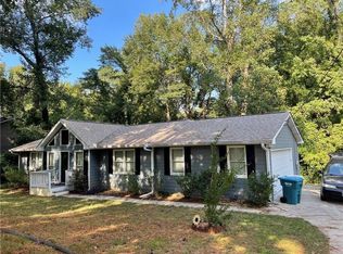 1056 Oak Rd SW, Lilburn, GA 30047