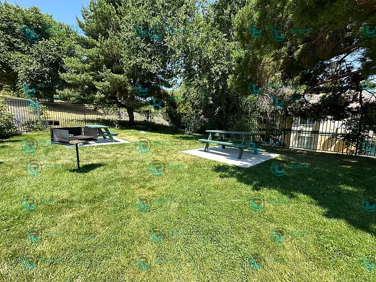 3929 Clear Acre Ln #200 — Photo 41