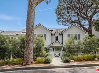 782 Ranch Ln, Pacific Palisades, CA 90272