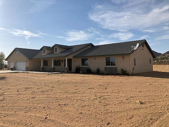 4th image of 24030 Cahuilla Rd