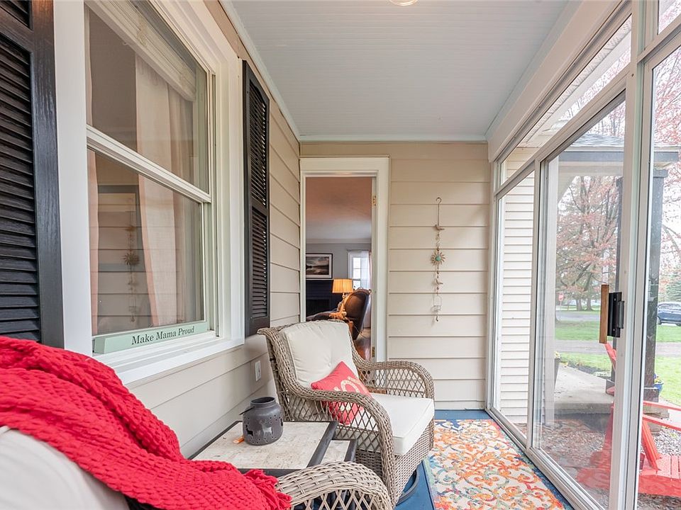 179 Rock Beach Rd, Irondequoit, NY 14617 Zillow