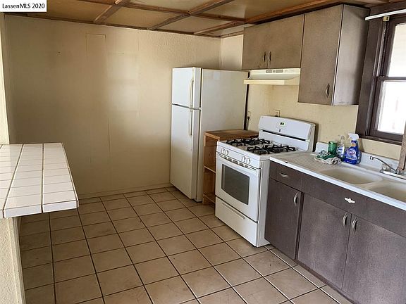 4th image of 1717 4th St